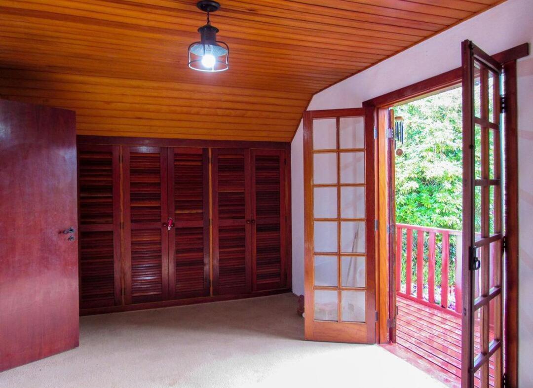 Villa Chale Com Lareira E Wi-Fi Em Campos Do Jordao - Sp Exterior foto